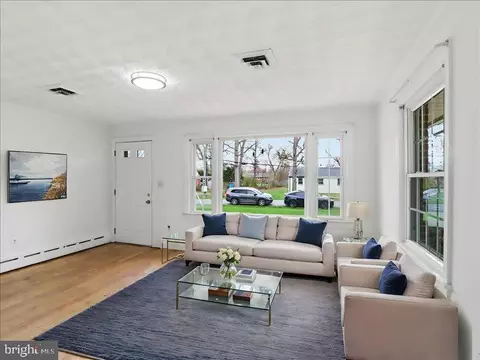 6404 Inwood Dr, Springfield, VA 22150 photo 6