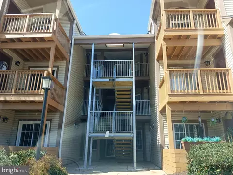 6915 Victoria Dr #6915A, Alexandria, VA 22310