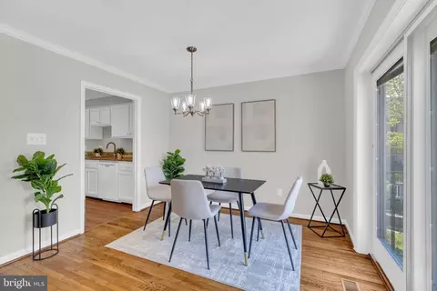 Dining - 2174 Golf Course Dr, Reston, VA 20191 photo 1 of 3