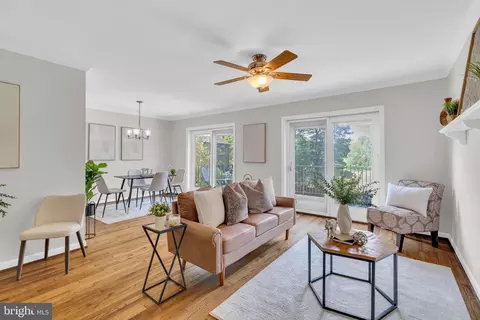Living - 2174 Golf Course Dr, Reston, VA 20191 photo 1 of 3