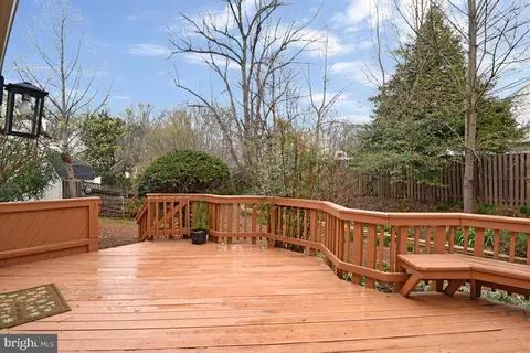 Exterior - 8714 Arley Dr, Springfield, VA 22153 photo 8 of 8