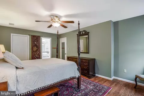 Bedroom - 8714 Arley Dr, Springfield, VA 22153 photo 6 of 7