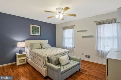 Bedroom - 8714 Arley Dr, Springfield, VA 22153 photo 3 of 7