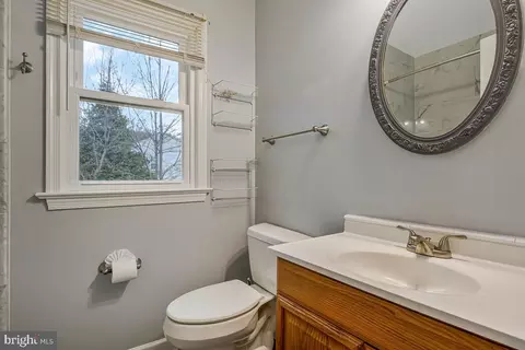 Bath - 8714 Arley Dr, Springfield, VA 22153 photo 2 of 6