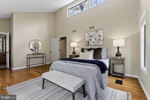 Bedroom - 2105 Lirio Ct, Reston, VA 20191 photo 4 of 10