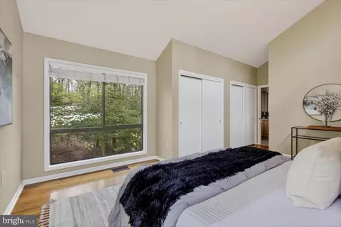 Bedroom - 2105 Lirio Ct, Reston, VA 20191 photo 5 of 10