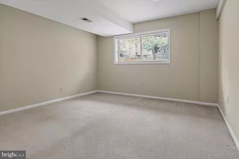 Bedroom - 2105 Lirio Ct, Reston, VA 20191 photo 10 of 10