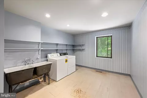 Other - 7575 Potomac Falls Rd, Mclean, VA 22102 photo 5 of 32
