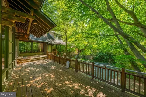 Exterior - 7575 Potomac Falls Rd, Mclean, VA 22102 photo 13 of 27