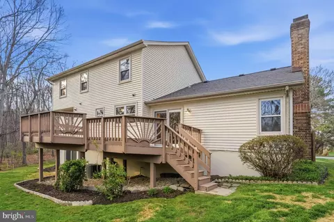 Exterior - 7118 Counter Pl, Burke, VA 22015 photo 12 of 13