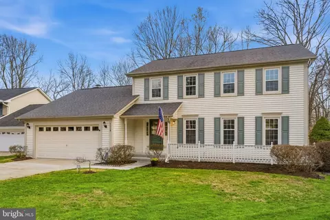 Exterior - 7118 Counter Pl, Burke, VA 22015 photo 6 of 13