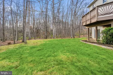 Exterior - 7118 Counter Pl, Burke, VA 22015 photo 13 of 13