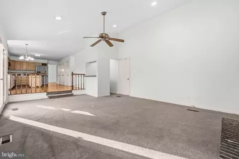 Living - 7118 Counter Pl, Burke, VA 22015 photo 5 of 6