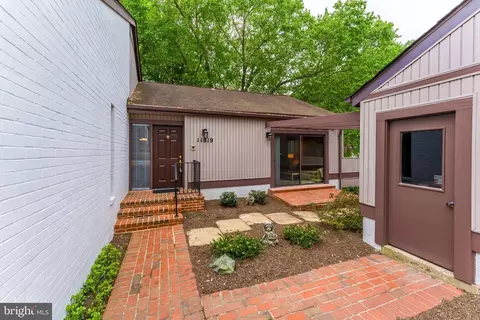 Exterior - 11819 Blue Spruce Rd, Reston, VA 20191 photo 2 of 7