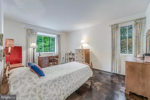 Bedroom - 11819 Blue Spruce Rd, Reston, VA 20191 photo 8 of 9