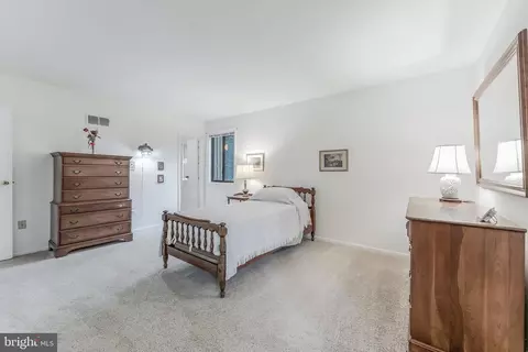Bedroom - 11819 Blue Spruce Rd, Reston, VA 20191 photo 2 of 9