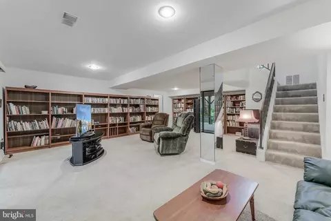 Living - 11819 Blue Spruce Rd, Reston, VA 20191 photo 4 of 4