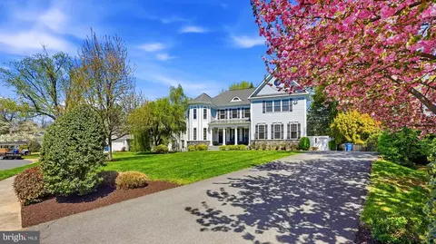 6130 Ramshorn Dr, Mclean, VA 22101