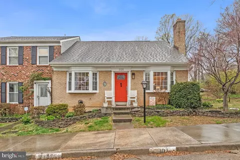3120 Bayswater Ct, Fairfax, VA 22031