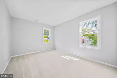 Bedroom - 9723 Stipp St, Burke, VA 22015 photo 7 of 11