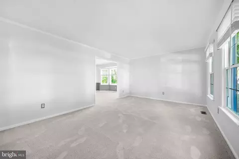 Living - 9723 Stipp St, Burke, VA 22015 photo 9 of 14