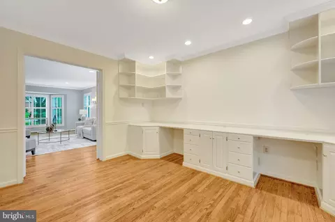 6508 Deidre Ter, Mclean, VA 22101 photo 11