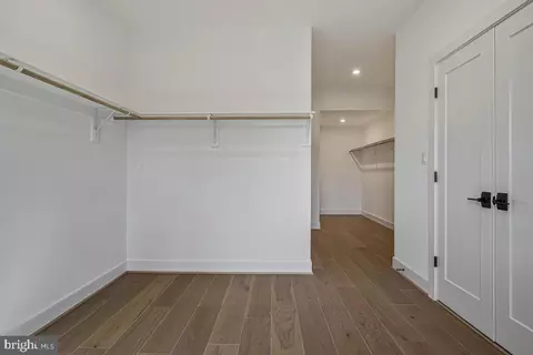 Entry Way - 8205 Dabney Ave, Springfield, VA 22152 photo 13 of 15