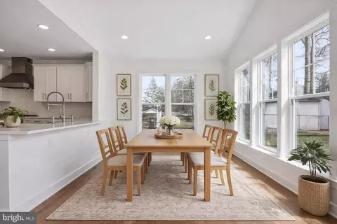 Dining - 8205 Dabney Ave, Springfield, VA 22152 photo 3 of 3