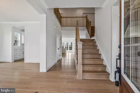 Entry Way - 8205 Dabney Ave, Springfield, VA 22152 photo 1 of 15