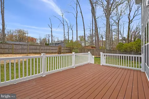 Exterior - 8205 Dabney Ave, Springfield, VA 22152 photo 5 of 7