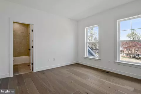 Bedroom - 8205 Dabney Ave, Springfield, VA 22152 photo 5 of 14