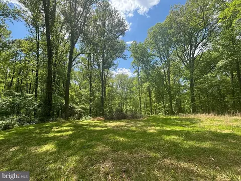 1026 Towlston Rd, Mclean, VA 22102