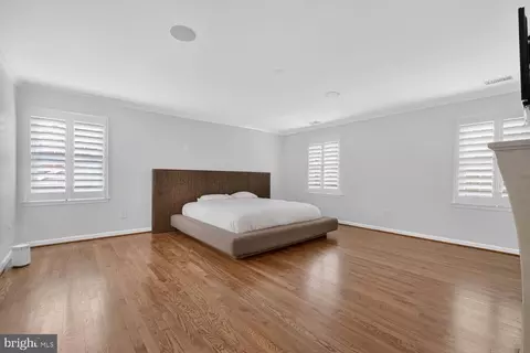 Bedroom - 1205 Suffield Dr, Mclean, VA 22101 photo 2 of 7