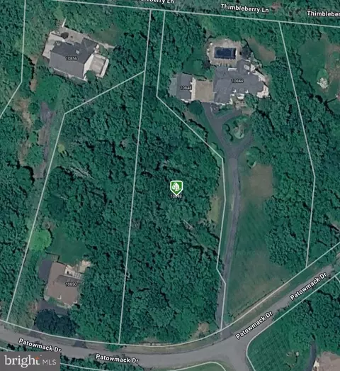 10848 Patowmack Dr, Great Falls, VA 22066