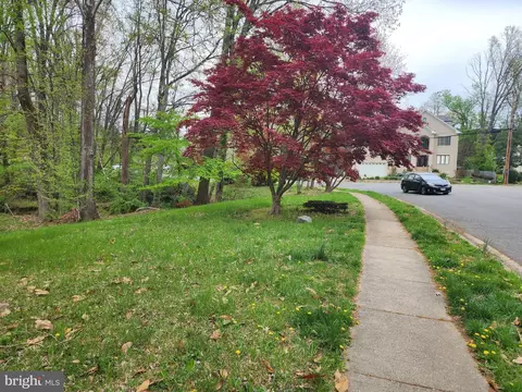 7669 Long Pne, Springfield, VA 22151