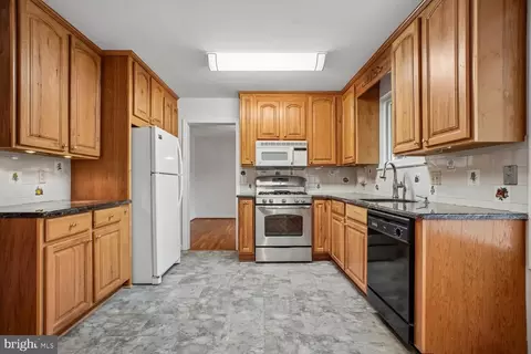 Kitchen - 8933 Burke Lake Rd, Springfield, VA 22151 photo 2 of 2