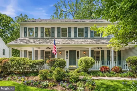 7412 Brian Run Ct, Springfield, VA 22153