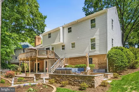Exterior - 7412 Brian Run Ct, Springfield, VA 22153 photo 15 of 15