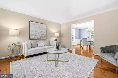 Living - 7412 Brian Run Ct, Springfield, VA 22153 photo 1 of 8