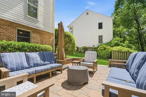 Exterior - 7412 Brian Run Ct, Springfield, VA 22153 photo 11 of 15