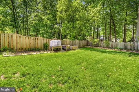 Exterior - 7412 Brian Run Ct, Springfield, VA 22153 photo 13 of 15
