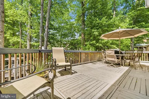 Exterior - 7412 Brian Run Ct, Springfield, VA 22153 photo 5 of 15