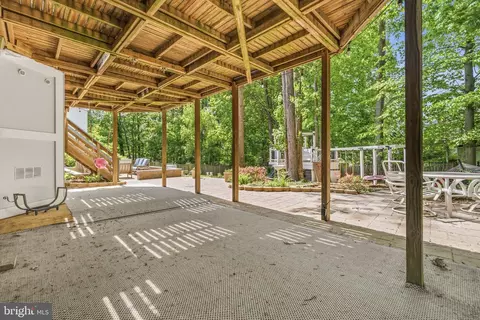 Exterior - 7412 Brian Run Ct, Springfield, VA 22153 photo 6 of 15