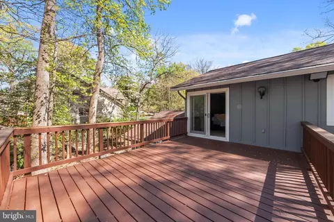 7516 Chancellor Way, Springfield, VA 22153 photo 31