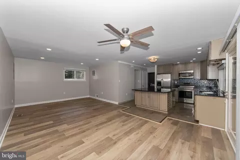 7516 Chancellor Way, Springfield, VA 22153 photo 20