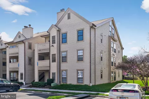 6912 J Mary Caroline Cir #J, Alexandria, VA 22310