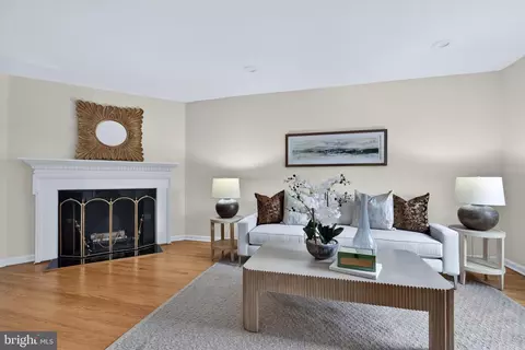 Living - 6805 Market Square Dr, Mclean, VA 22101 photo 1 of 7