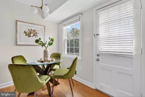 Dining - 6805 Market Square Dr, Mclean, VA 22101 photo 3 of 3