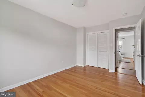 Bedroom - 6805 Market Square Dr, Mclean, VA 22101 photo 6 of 6