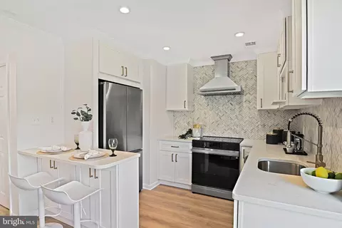 1845 Westwind Way #74, Mclean, VA 22102 photo 8